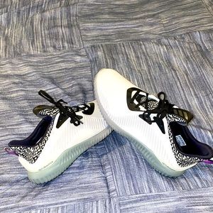 Adidas alpha balance